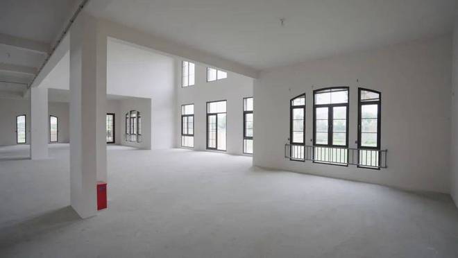 湖城·海源售楼：传世匠造最后席位！pg试玩2025热搜榜丨︎上实滨(图2)